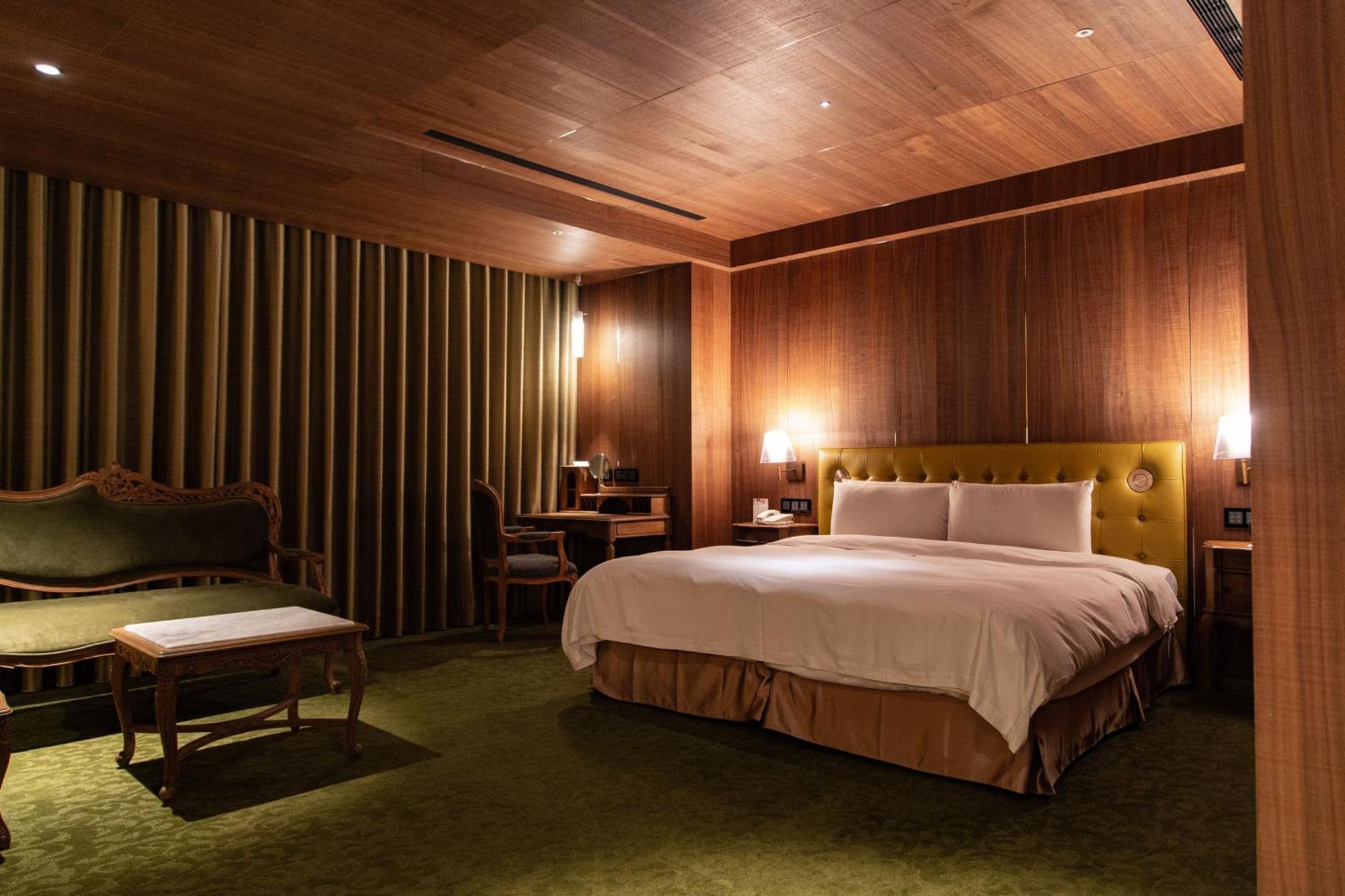 อินเฮาส์ โฮเต็ล แกรนด์ Hotel ไถจง ภายนอก รูปภาพ