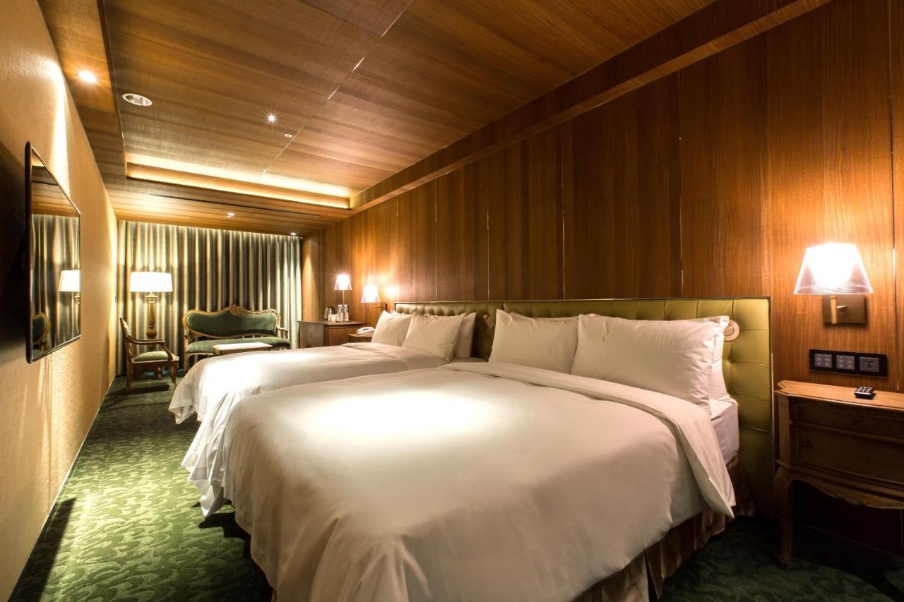 อินเฮาส์ โฮเต็ล แกรนด์ Hotel ไถจง ห้อง รูปภาพ
