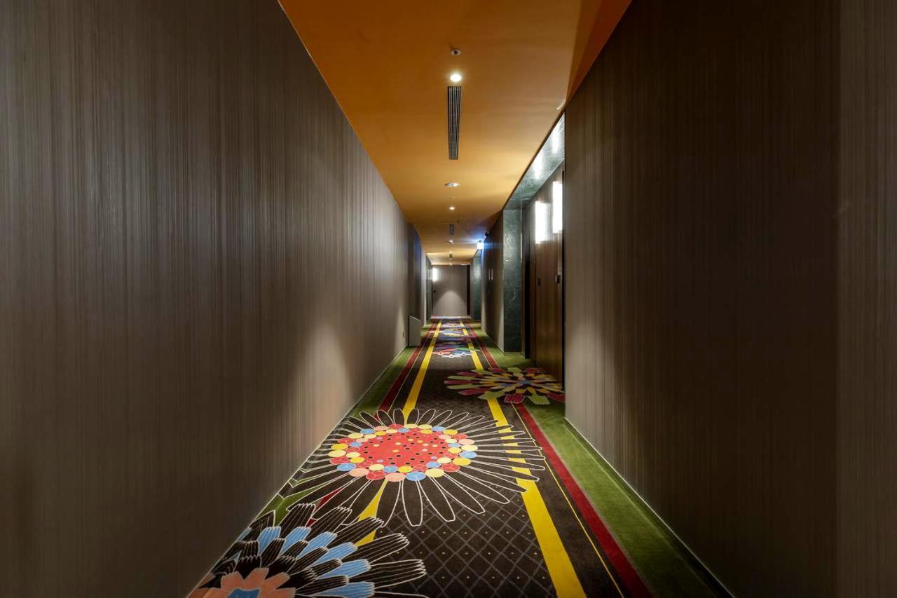 อินเฮาส์ โฮเต็ล แกรนด์ Hotel ไถจง ภายนอก รูปภาพ