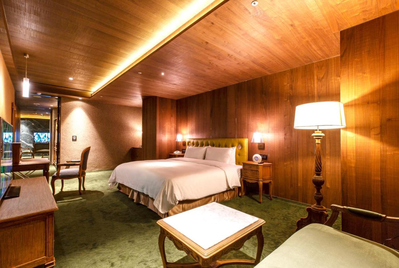 อินเฮาส์ โฮเต็ล แกรนด์ Hotel ไถจง ห้อง รูปภาพ